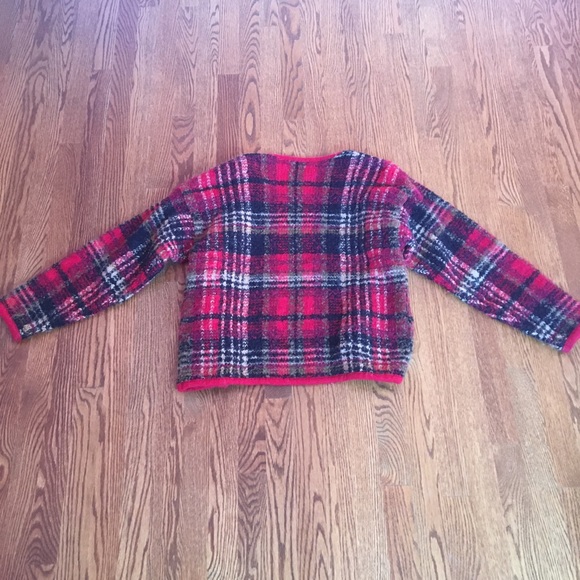 Plaid Patterned Coat Sweater - Picture 2 of 4